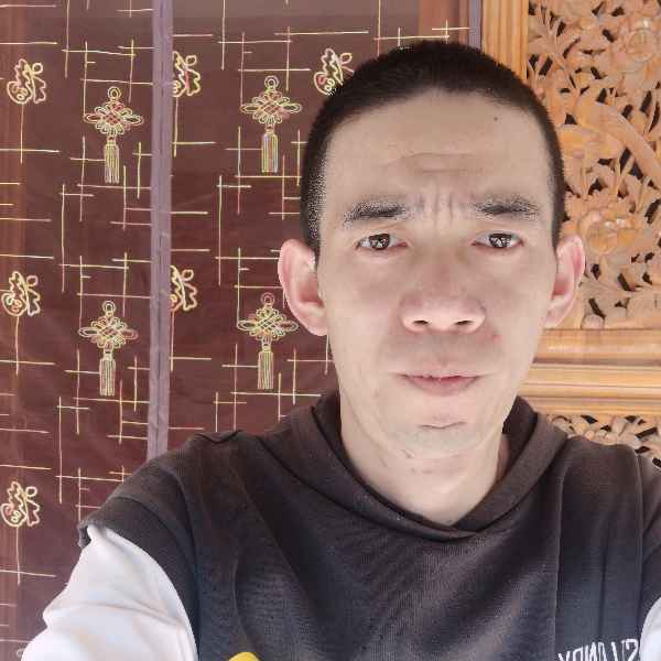 云南35岁单身帅哥真诚找对象-阿拉善盟征婚相亲网