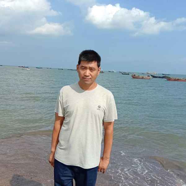 辽宁43岁单身帅哥真诚找对象-阿拉善盟征婚相亲网