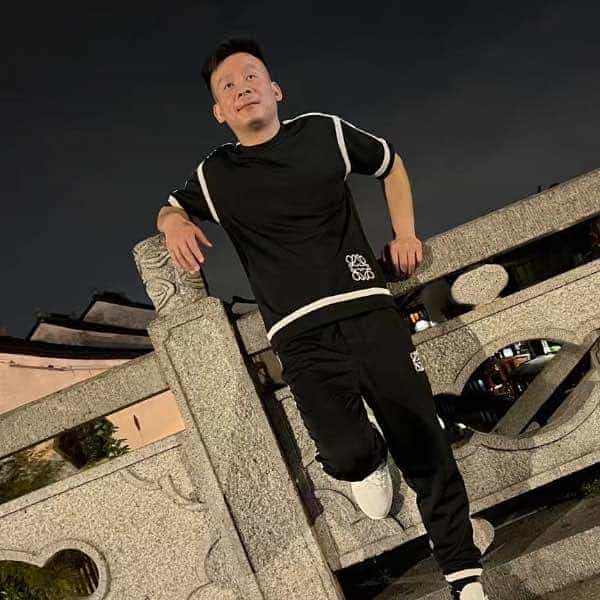 江苏33岁单身帅哥真诚找对象-阿拉善盟征婚相亲网