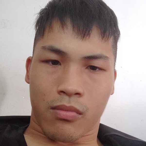 31岁岁广东单身帅哥 - 阿拉善盟吉缘网
