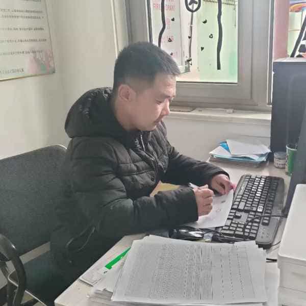 42岁岁山东单身帅哥 - 阿拉善盟吉缘网