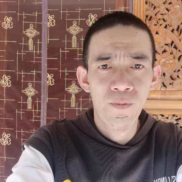 37岁岁云南单身帅哥 - 阿拉善盟吉缘网