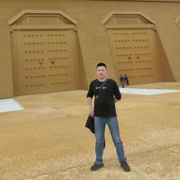 35岁岁甘肃单身帅哥 - 阿拉善盟吉缘网