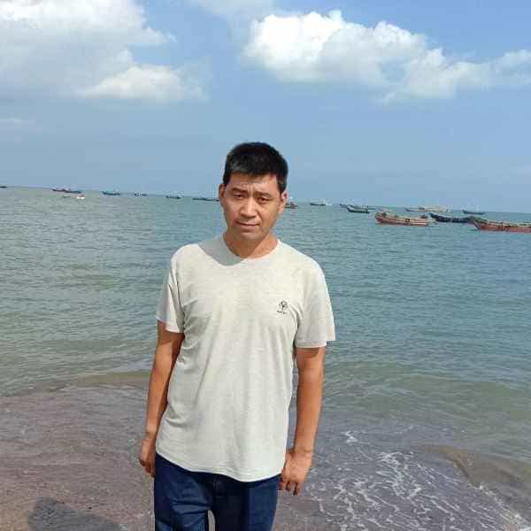 44岁岁辽宁单身帅哥 - 阿拉善盟吉缘网
