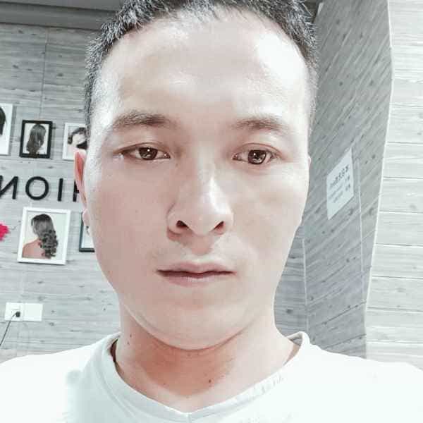 35岁岁陕西单身帅哥 - 阿拉善盟吉缘网