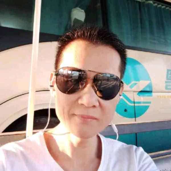 35岁岁广东单身帅哥 - 阿拉善盟吉缘网