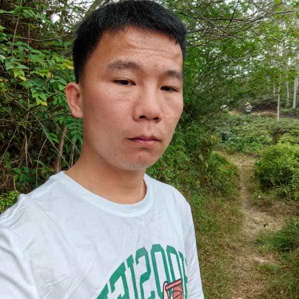 35岁岁广东单身帅哥 - 阿拉善盟吉缘网