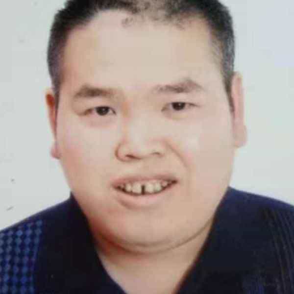 35岁岁广西单身帅哥 - 阿拉善盟吉缘网