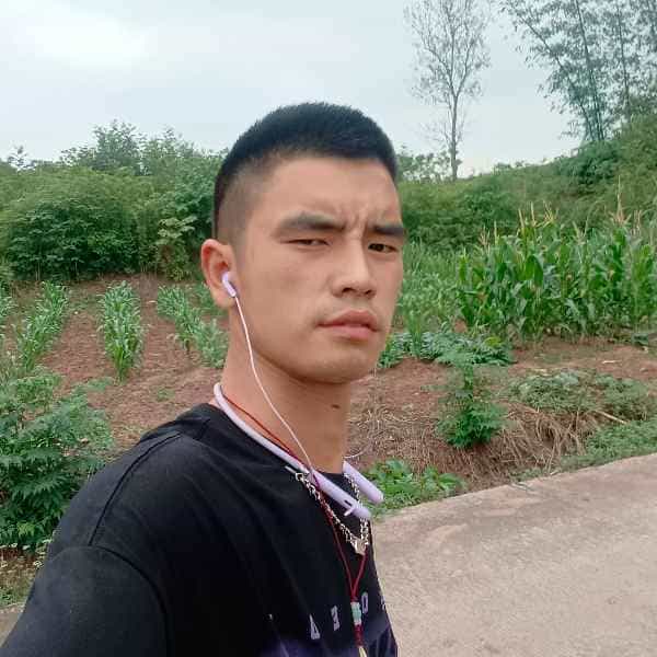 35岁岁四川单身帅哥 - 阿拉善盟吉缘网