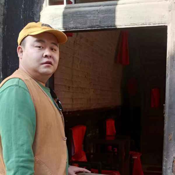 35岁岁陕西单身帅哥 - 阿拉善盟吉缘网