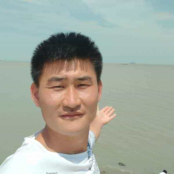 32岁岁山东单身帅哥 - 阿拉善盟吉缘网