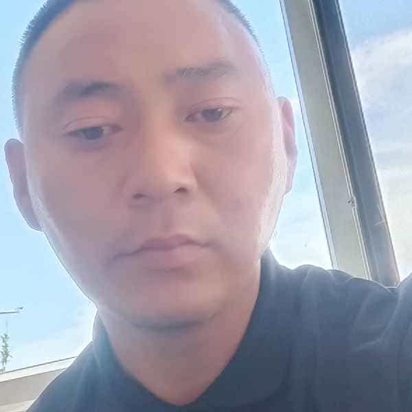 35岁岁内蒙古单身帅哥 - 阿拉善盟吉缘网