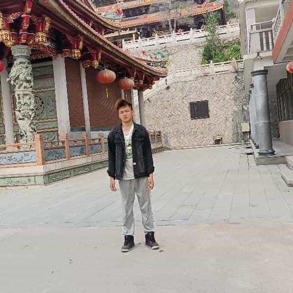 28岁岁江西单身帅哥 - 阿拉善盟吉缘网