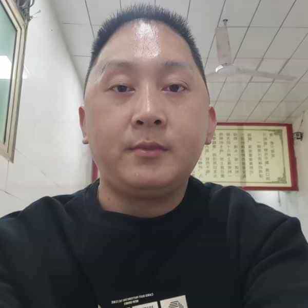 37岁岁陕西单身帅哥 - 阿拉善盟吉缘网
