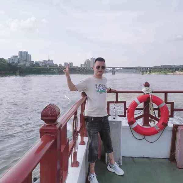 29岁岁四川单身帅哥 - 阿拉善盟吉缘网