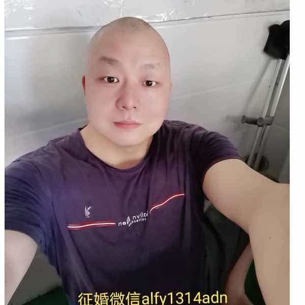 45岁岁湖南单身帅哥 - 阿拉善盟吉缘网