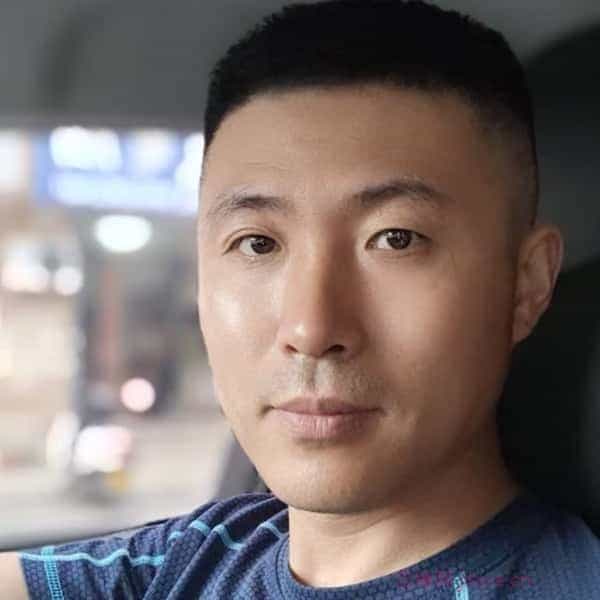 44岁岁山东单身帅哥 - 阿拉善盟吉缘网