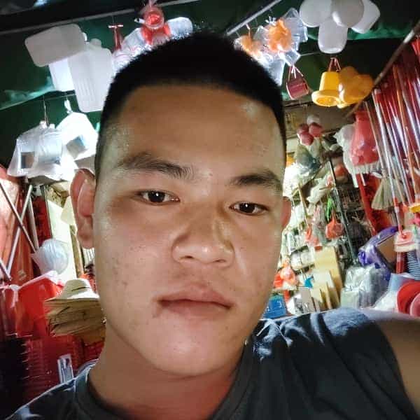 30岁岁广东单身帅哥 - 阿拉善盟吉缘网