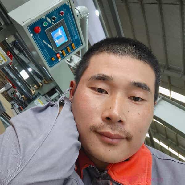 37岁岁江苏单身帅哥 - 阿拉善盟吉缘网