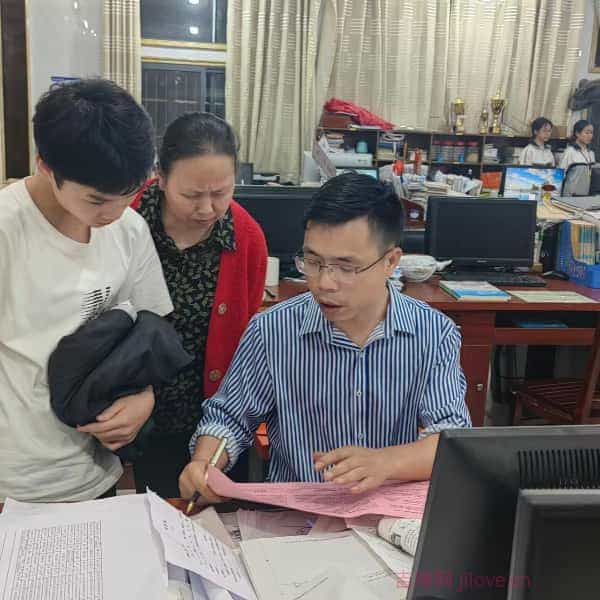 36岁岁湖南单身帅哥 - 阿拉善盟吉缘网